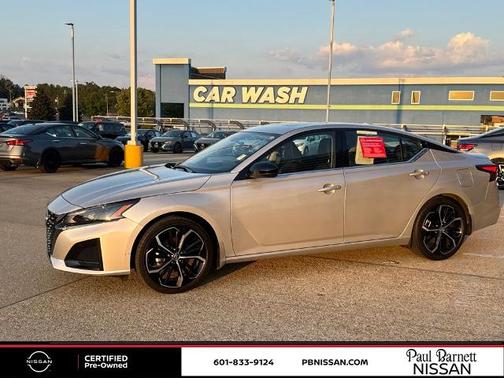 2024 Nissan Altima 2.5 SR