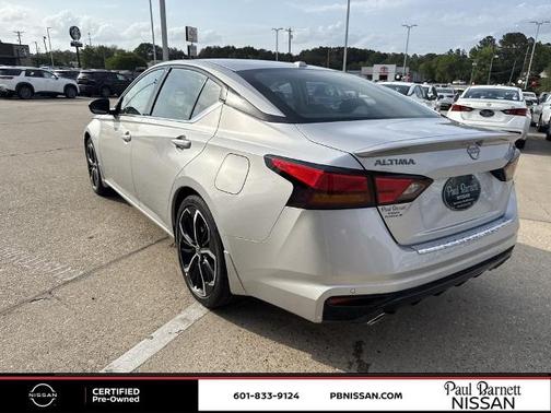 2023 Nissan Altima 2.5 SR
