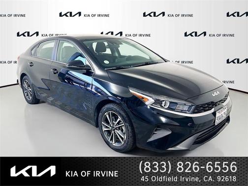 Aurora Black 2023 Kia Forte LXS