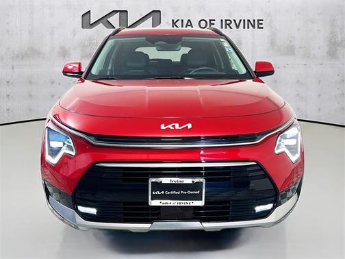 2023 Kia Niro Plug-In Hybrid SX