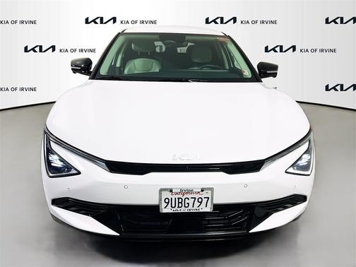 2025 Kia EV6 Wind