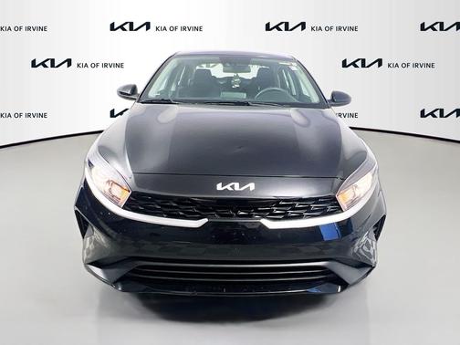 Aurora Black 2023 Kia Forte LXS