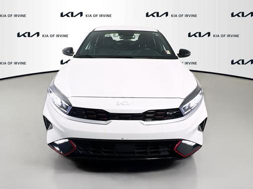 Snow White Pearl 2023 Kia Forte GT