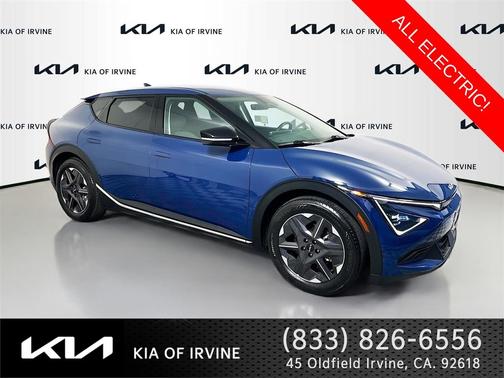 Midnight 2025 Kia EV6 Light