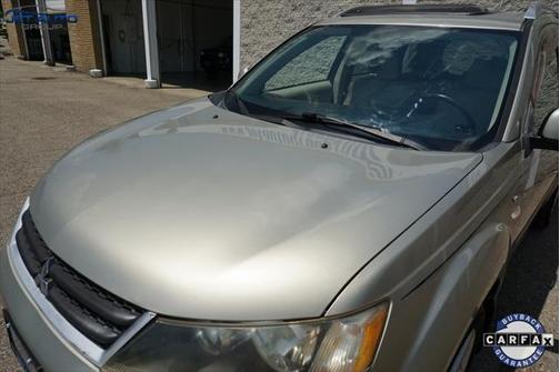 2008 Mitsubishi Outlander XLS