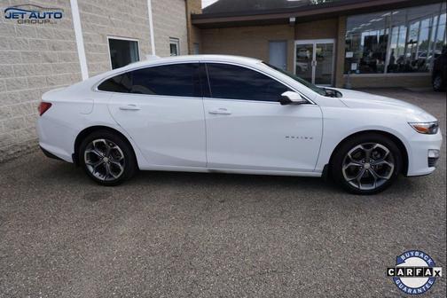 2022 Chevrolet Malibu FWD LT