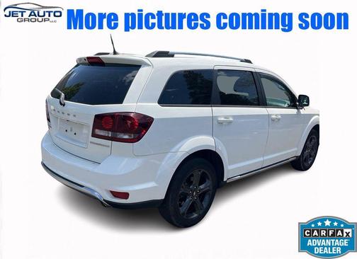 Vice White 2018 Dodge Journey Crossroad