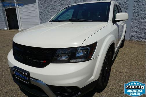 Vice White 2018 Dodge Journey Crossroad