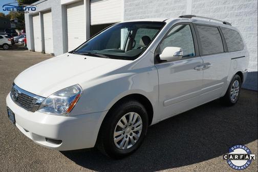 2011 Kia Sedona LX