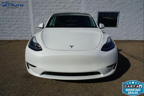 2022 Tesla Model Y Long Range Dual Motor All-Wheel Drive