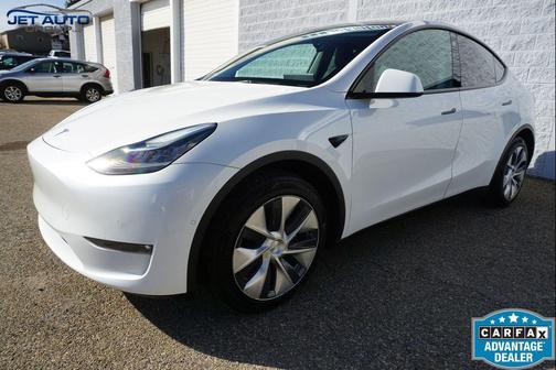 2022 Tesla Model Y Long Range Dual Motor All-Wheel Drive