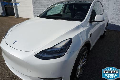 2022 Tesla Model Y Long Range Dual Motor All-Wheel Drive
