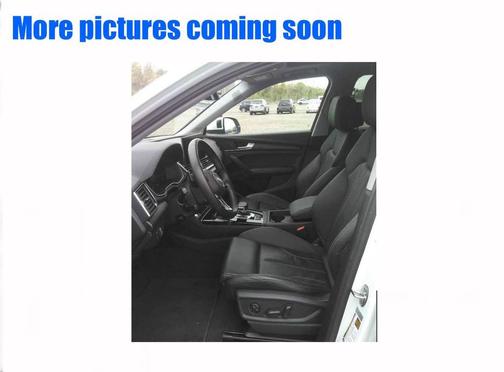2024 Audi Q5 45 S line Premium Plus