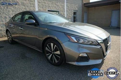 2022 Nissan Altima 2.5 SV