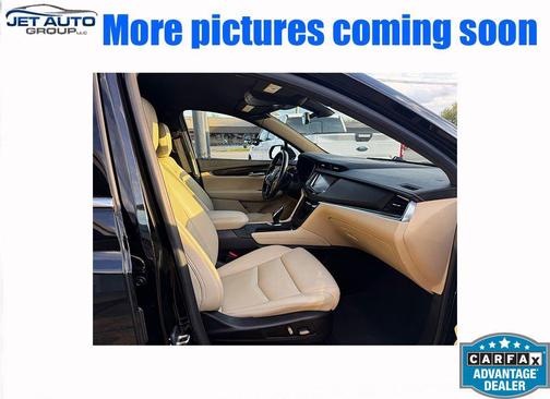 Black 2019 Cadillac XT5 Base