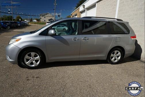 2013 Toyota Sienna LE