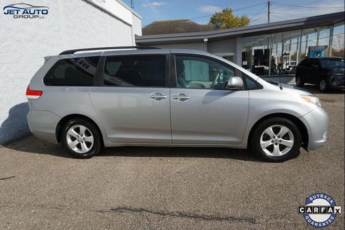 2013 Toyota Sienna LE