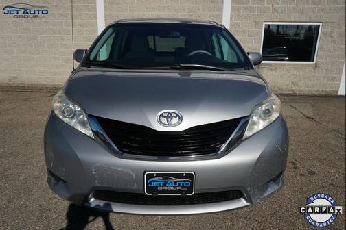 2013 Toyota Sienna LE