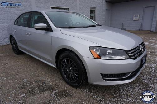 2015 Volkswagen Passat 1.8T Auto S