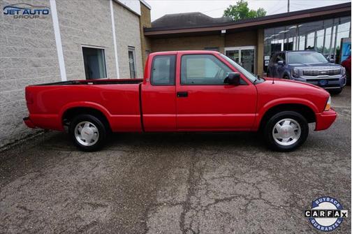 2003 GMC Sonoma SLS