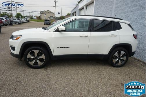 White Clearcoat 2018 Jeep Compass Latitude