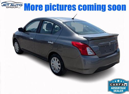 Gun Metallic 2019 Nissan Versa 1.6 SV