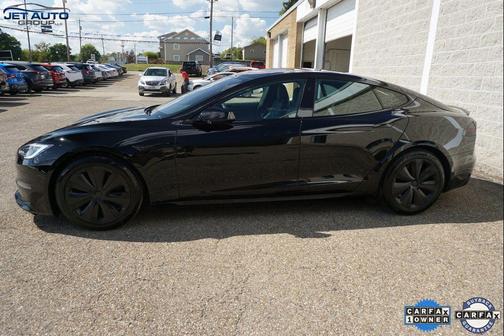 2022 Tesla Model S Plaid
