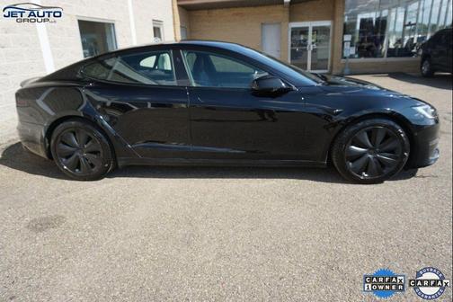 2022 Tesla Model S Plaid