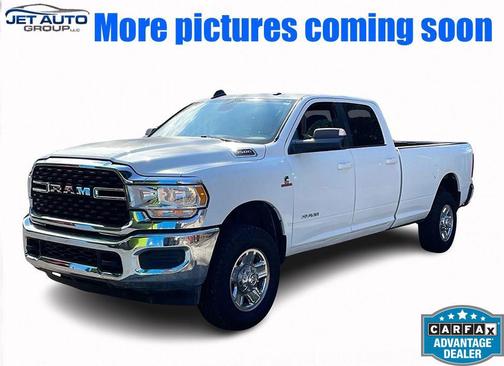 2022 RAM 3500 Big Horn Crew Cab 4x4 8' Box