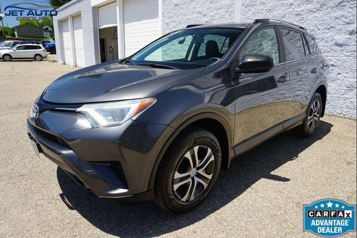 Magnetic Gray Metallic 2016 Toyota RAV4 LE