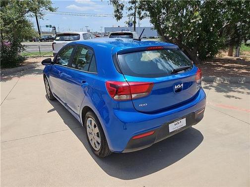 2023 Kia Rio S (CVT) Hatchback