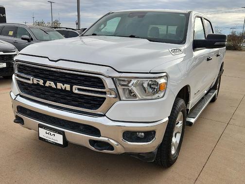 2024 RAM 1500 Big Horn/Lone Star
