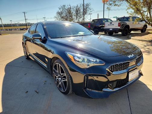 2023 Kia Stinger GT2