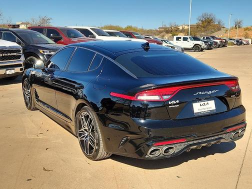 2023 Kia Stinger GT2