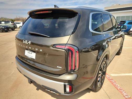 2024 Kia Telluride SX-Prestige