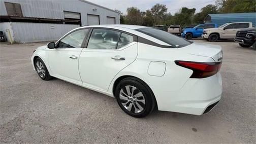 2023 Nissan Altima S FWD