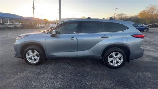 2021 Toyota Highlander LE