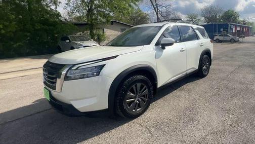 Pearl White Tricoat 2022 Nissan Pathfinder SV 2WD