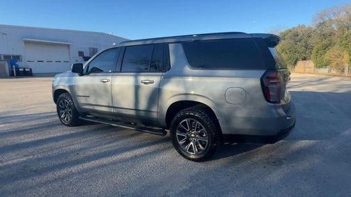 2023 Chevrolet Suburban 4WD Z71