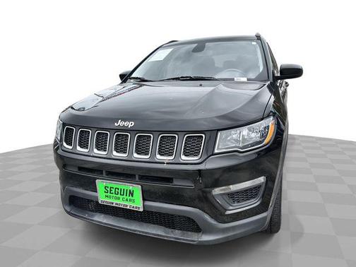 Diamond Black Crystal Pearlcoat 2020 Jeep Compass Sport