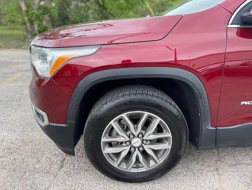 2018 GMC Acadia SLE-2