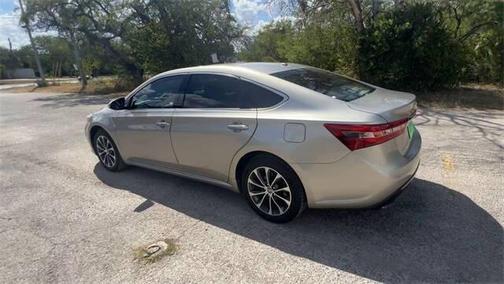 2018 Toyota Avalon XLE Premium