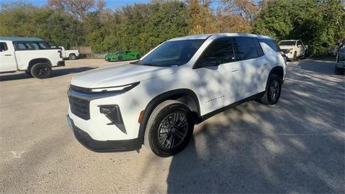 2024 Chevrolet Traverse LS