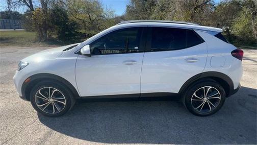 2022 Buick Encore GX Select