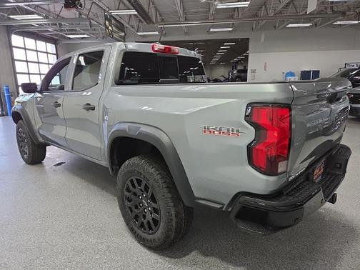 Sterling Gray Metallic 2026 Chevrolet Colorado Trail Boss