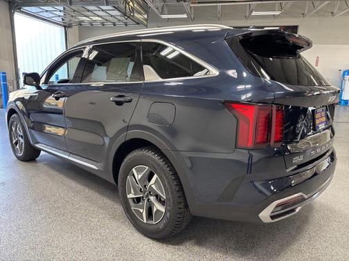2022 Kia Sorento Hybrid S