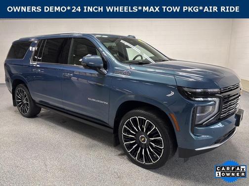 2025 Chevrolet Suburban 4WD High Country