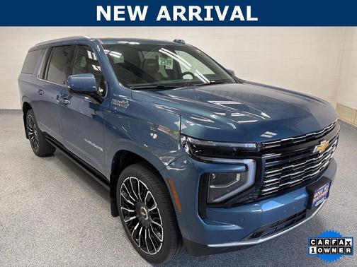 2025 Chevrolet Suburban 4WD High Country