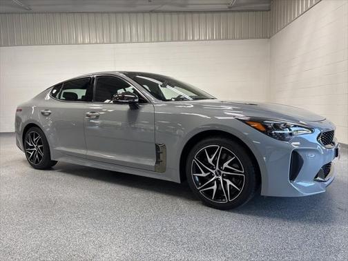 2022 Kia Stinger GT-Line