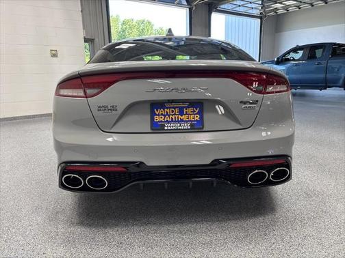 2022 Kia Stinger GT-Line
